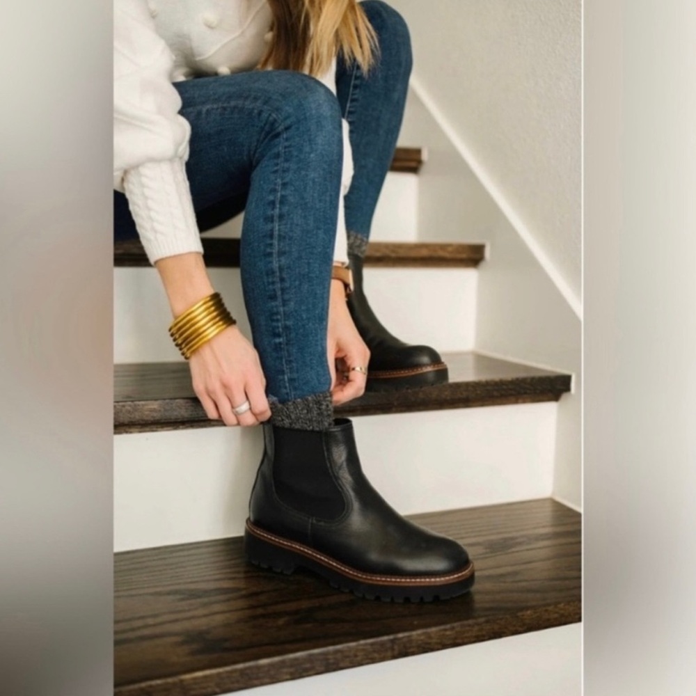 Caslon Miller Chelsea Boot